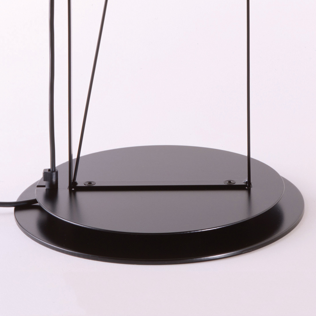 Lumina Opus Floor Lamp| Image:4