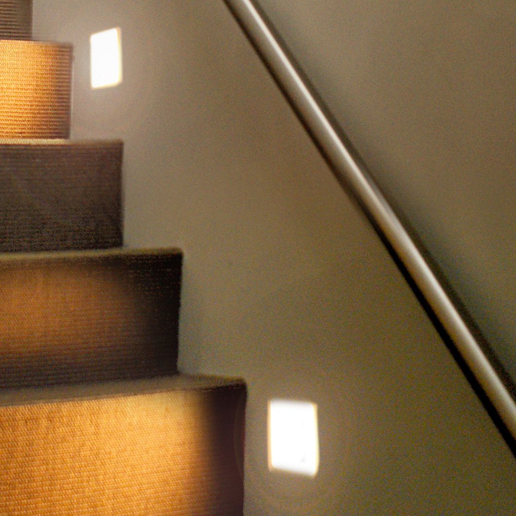 step lights low level lighting darklight design lighting