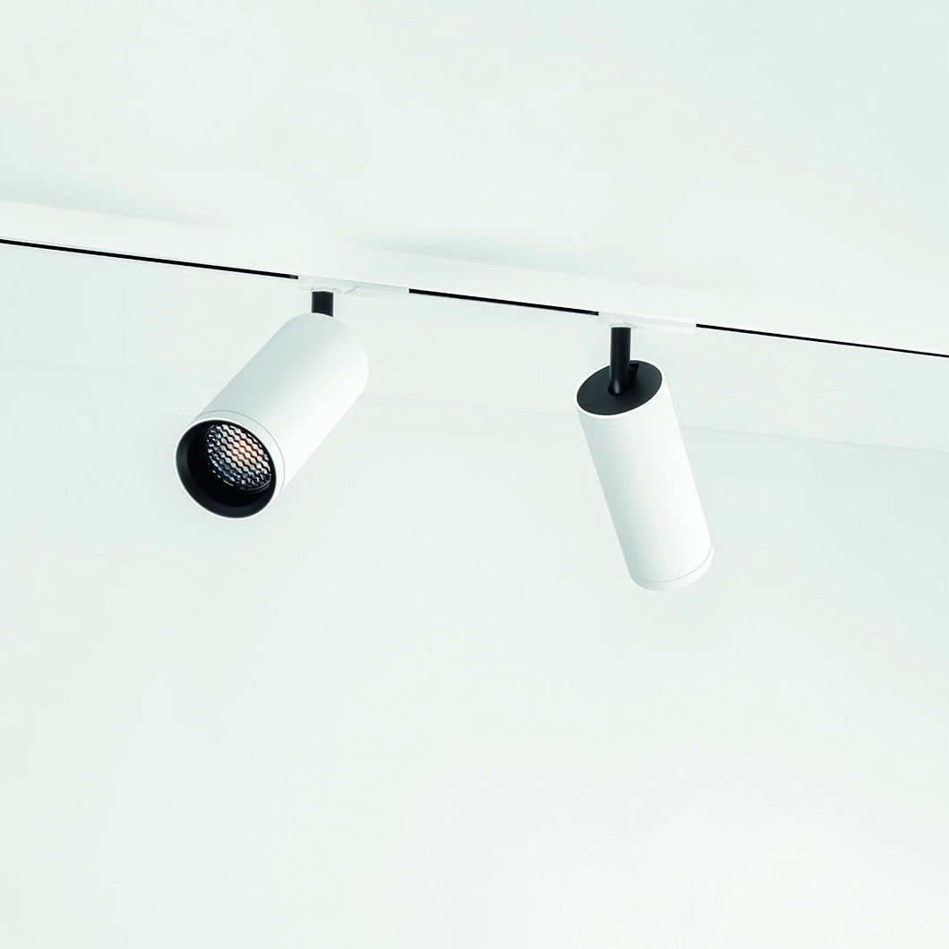 Arkoslight Linear 1L Surface Mounted 230V Modular Track System Components| Image:5
