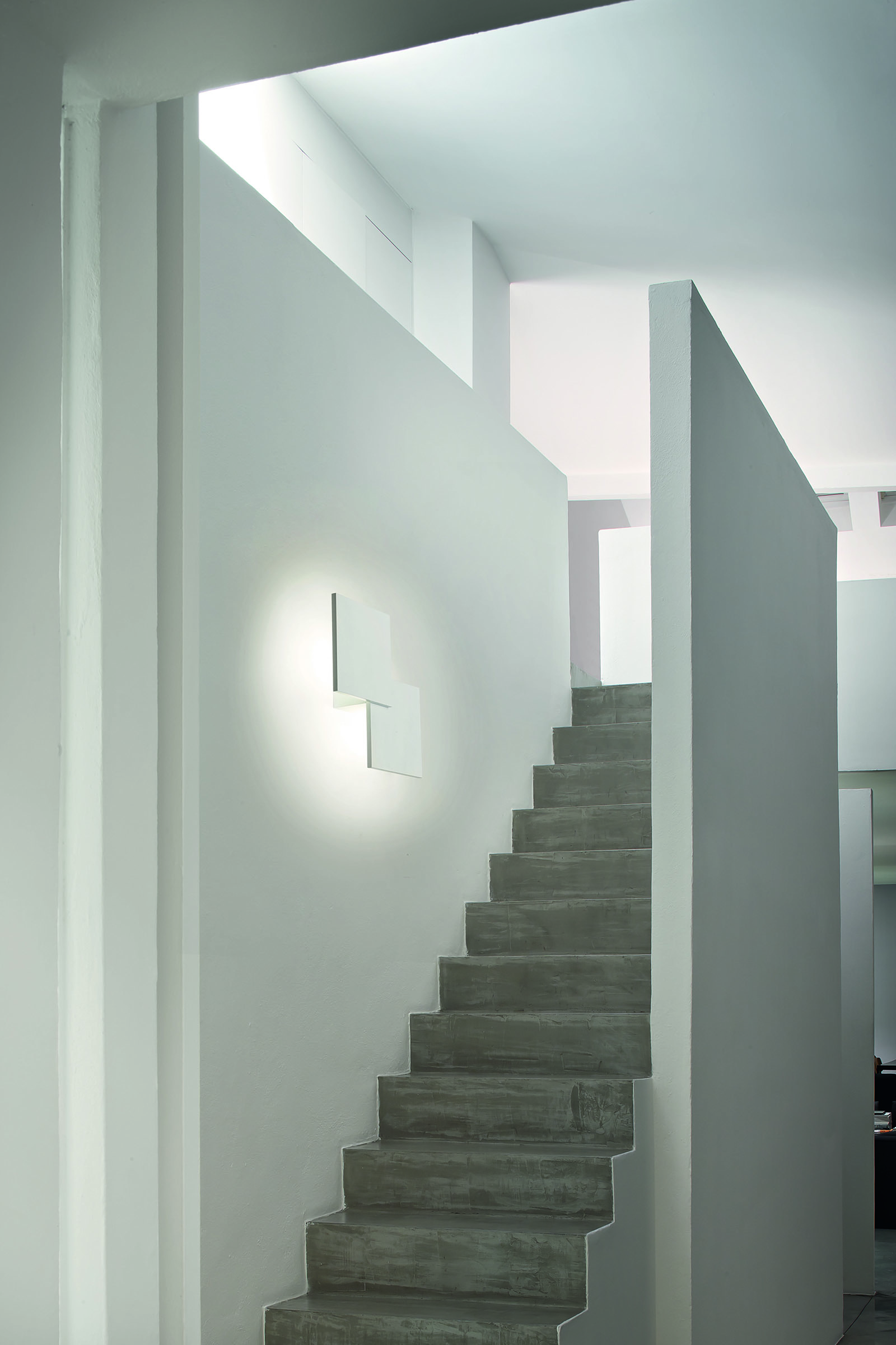 Lodes Puzzle Mega LED Wall & Ceiling Light| Image:21