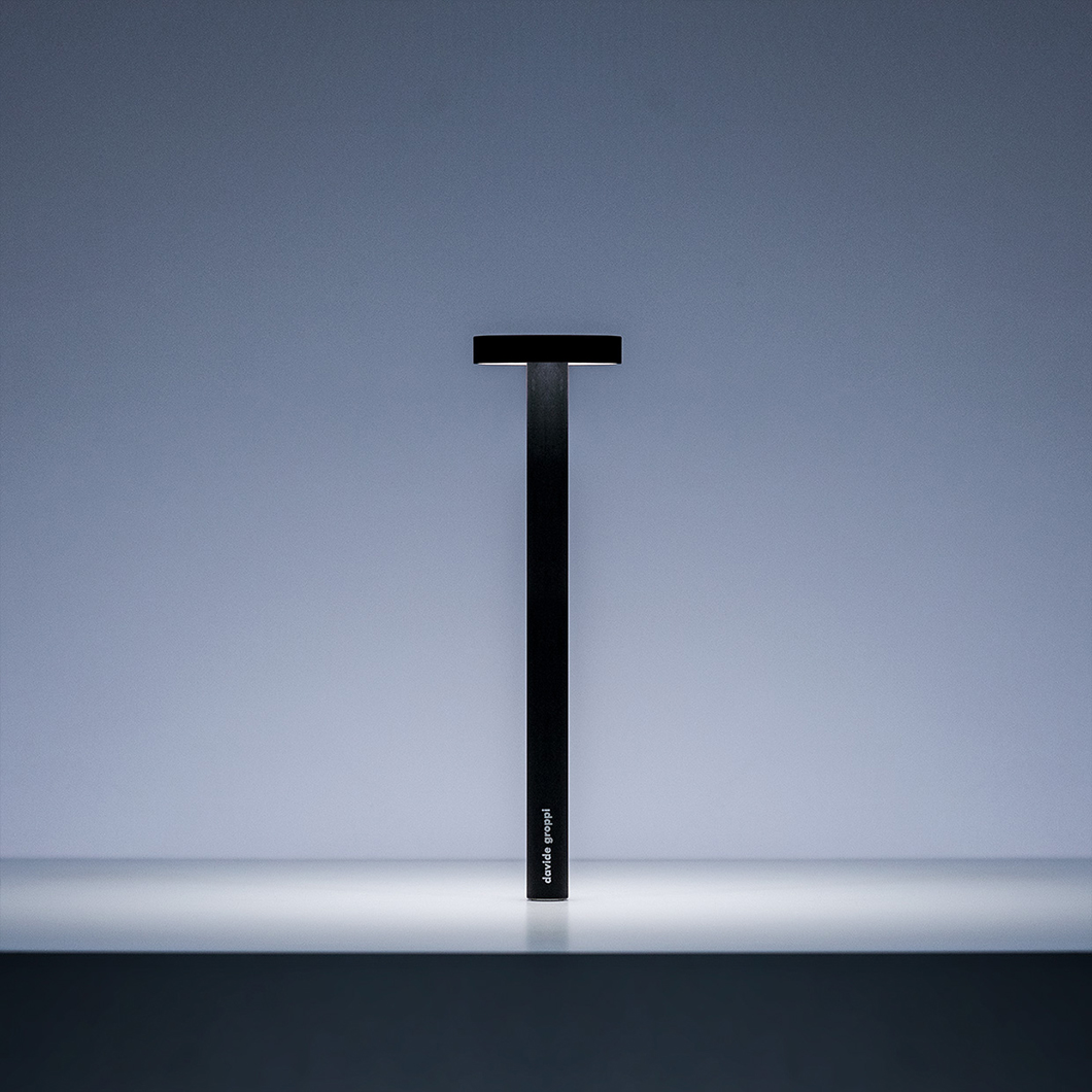Davide Groppi Tetatet Portable Cordless LED Table Lamp| Image:7