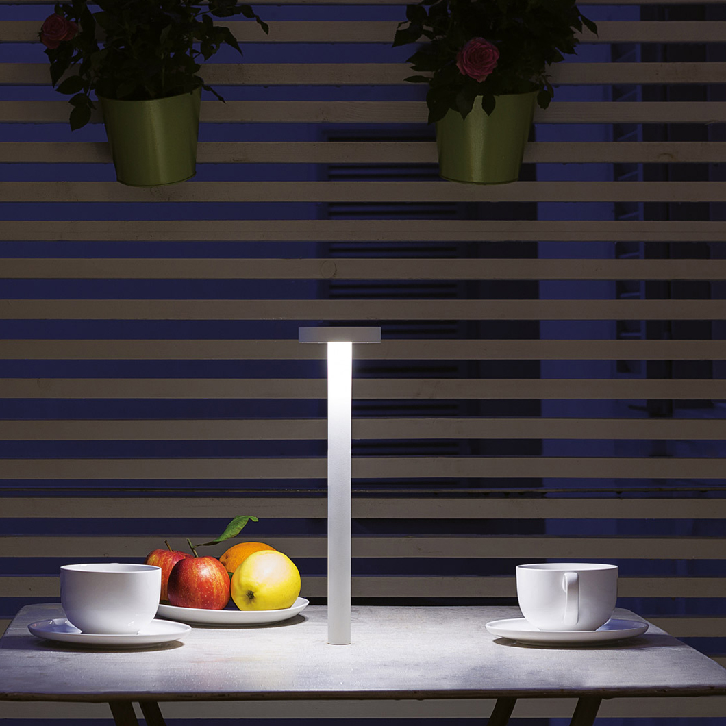 OUTLET Davide Groppi Tetatet Matt White Portable Cordless LED Table Lamp| Image:0
