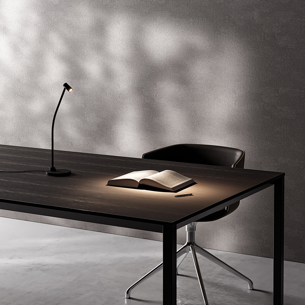 LYM Halley LED Table Lamp| Image:0