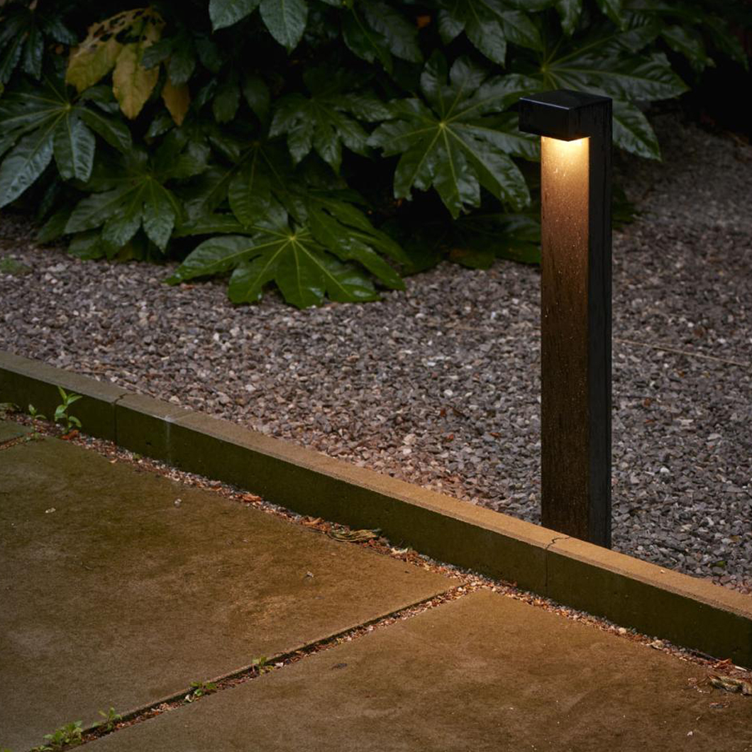 PVD Concept Nona Simply LED Outdoor Bollard | Image:0