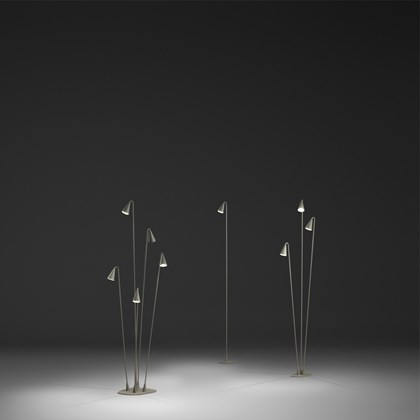 Vibia Brisa Exterior Floor Lamp