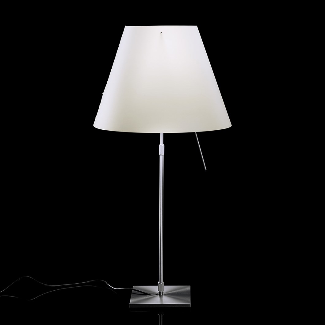 Clearance Luceplan Costanza White Table Lamp Darklight Clearance Luceplan Costanza White Table Lamp Darklight