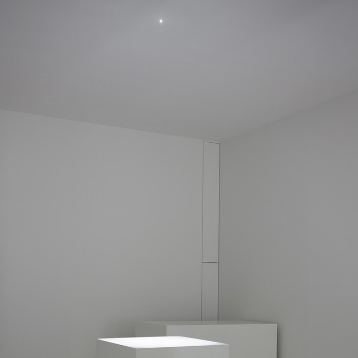 Davide Groppi Nulla 25 LED Plaster In Downlight| Image:1