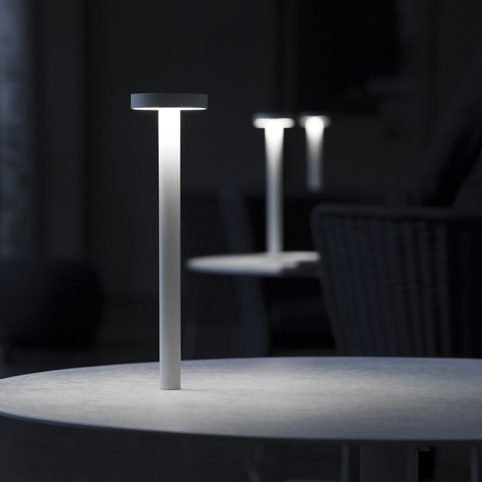 Davide Groppi Tetatet Portable Cordless LED Table Lamp| Image:2
