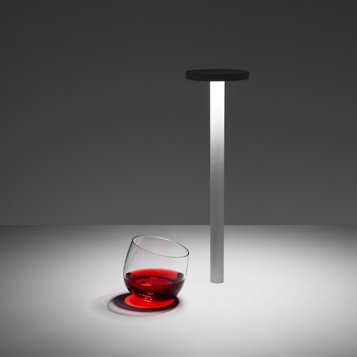Davide Groppi Tetatet Portable Cordless LED Table Lamp| Image : 1