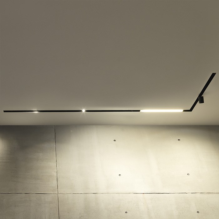 Flexalighting Maggy 36 Linear Plaster In Track System| Image : 1