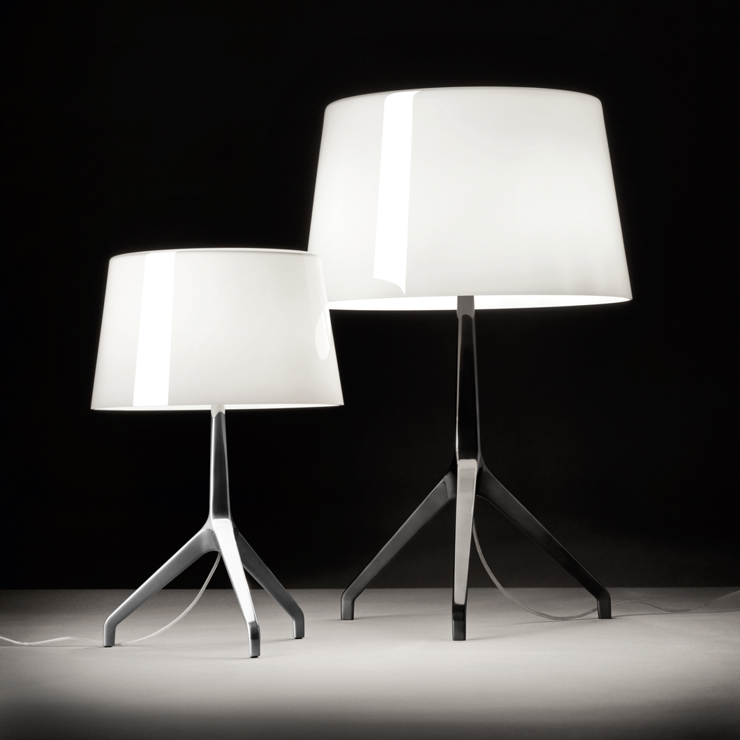 lumiere table lamp