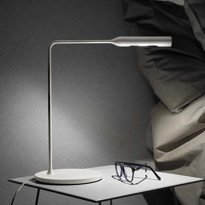 Lumina Flo LED Bedside Lamp| Image:1