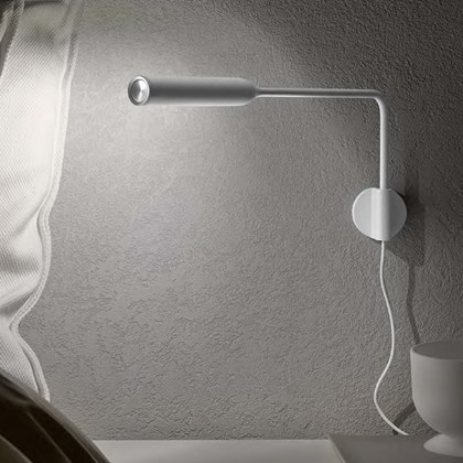 Lumina Flo LED Wall Light alternative image