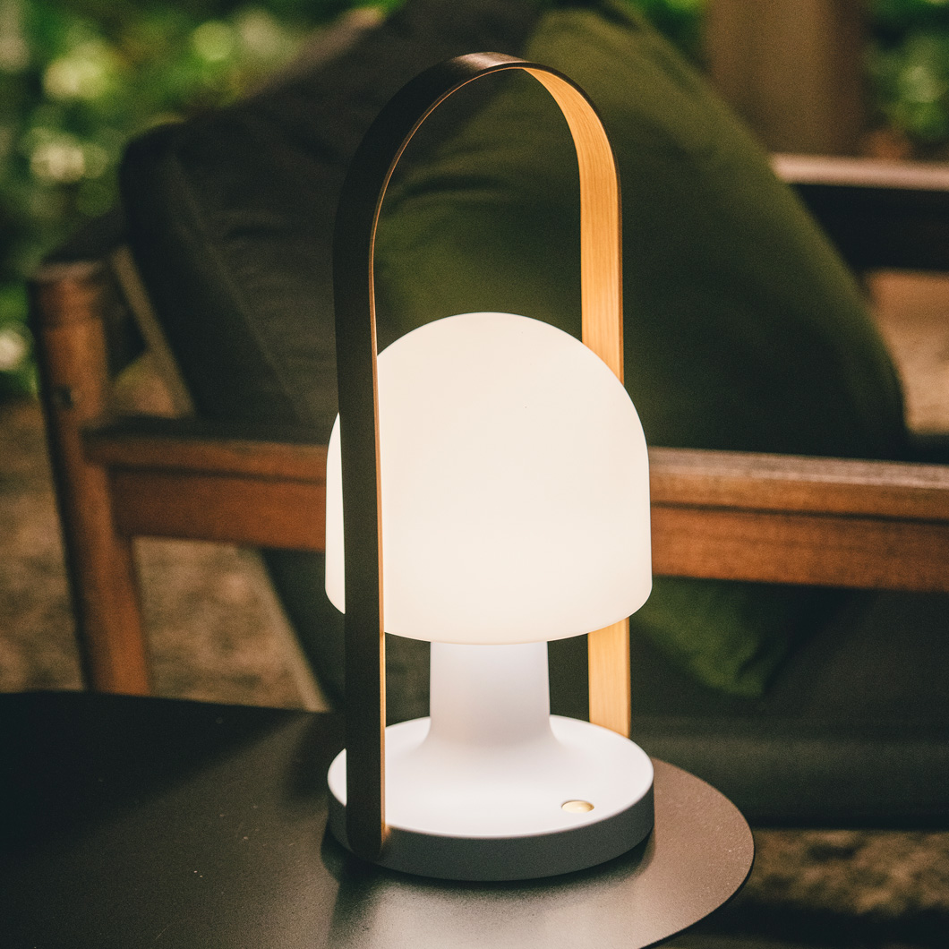 Marset FollowMe Portable Cordless LED Table Lamp | Darklight
