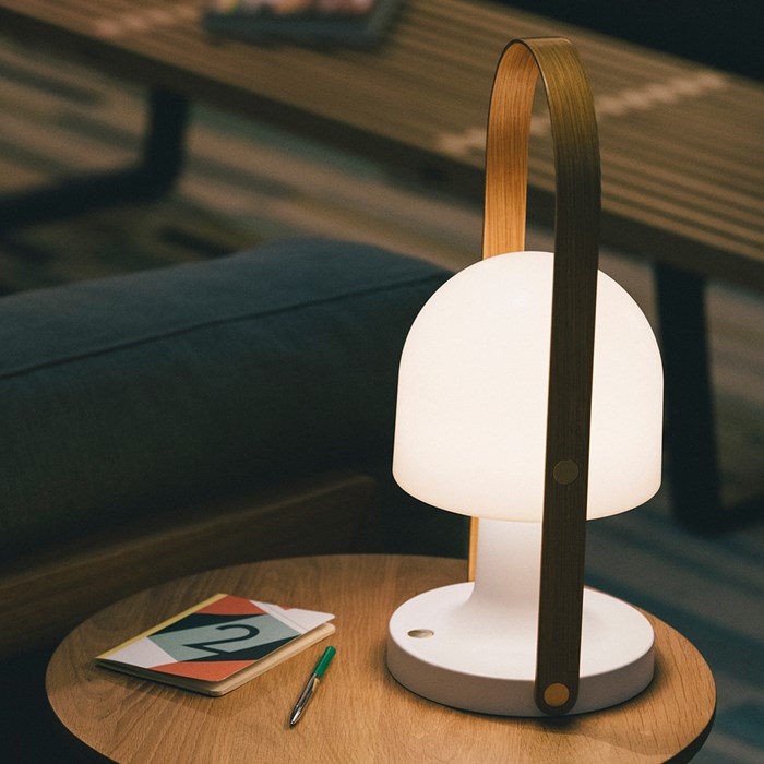Marset FollowMe Plus Portable Cordless LED Table Lamp| Image:10
