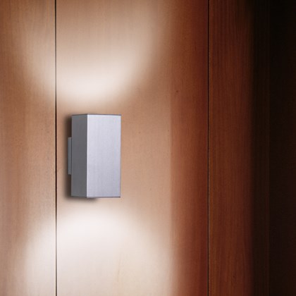 Milan Iluminacion Dau Doble Wall Light