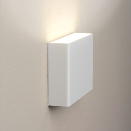 Milan Iluminacion O-Tel Wall Light