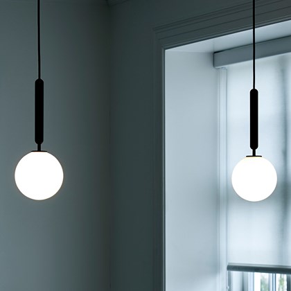 Nuura Miira 1 Glass Pendant alternative image