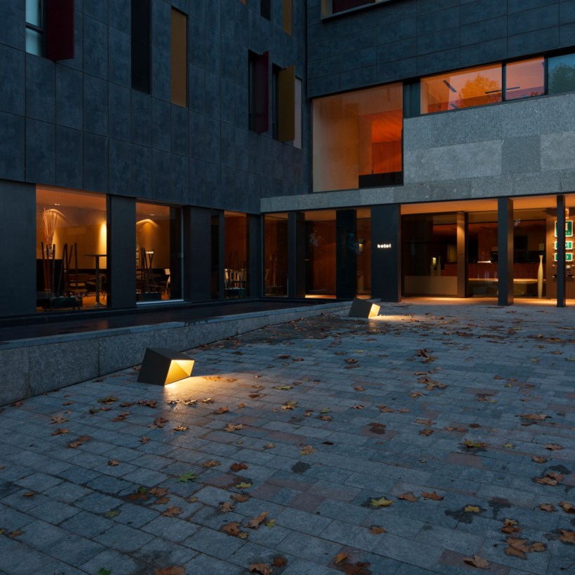 Vibia Bollards Vibia Break Floor Mounted Exterior Bollard | Darklight Design ...