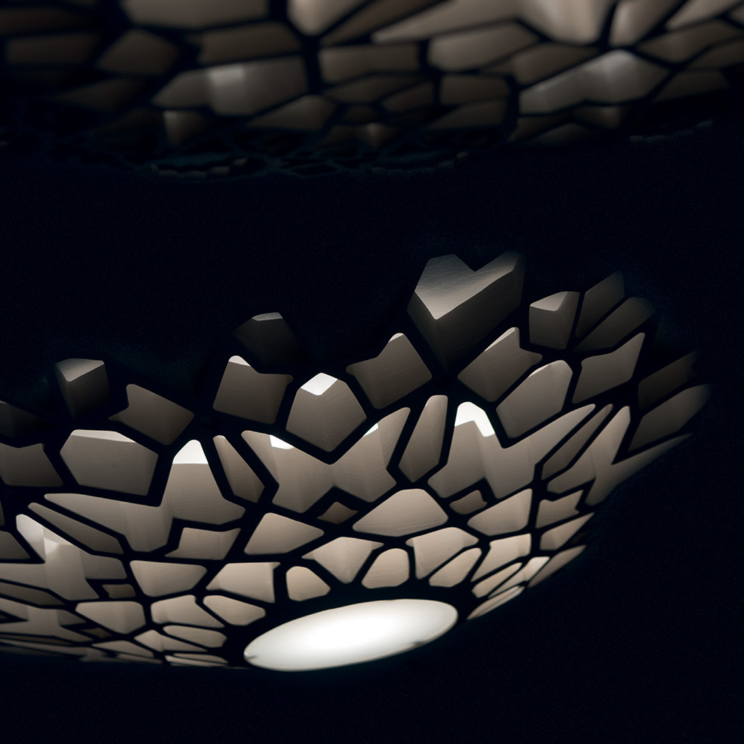 notre dame desk lamp