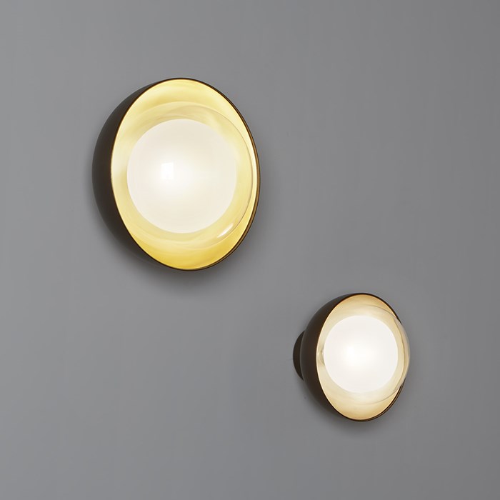 Tooy Muse Wall / Ceiling Light| Image : 1