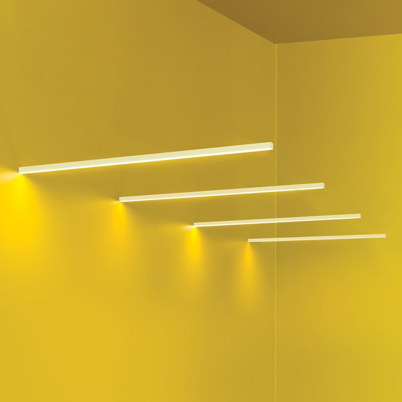 Nemo Linescapes Cantilevered LED Wall Light| Image : 1