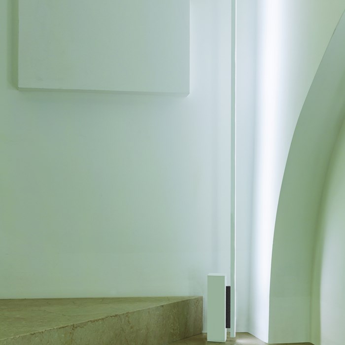 Nemo Linescapes LED Floor Lamp| Image:1