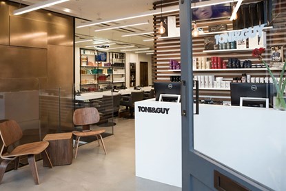 Toni & Guy Hair Salon, Shoreditch - image 10