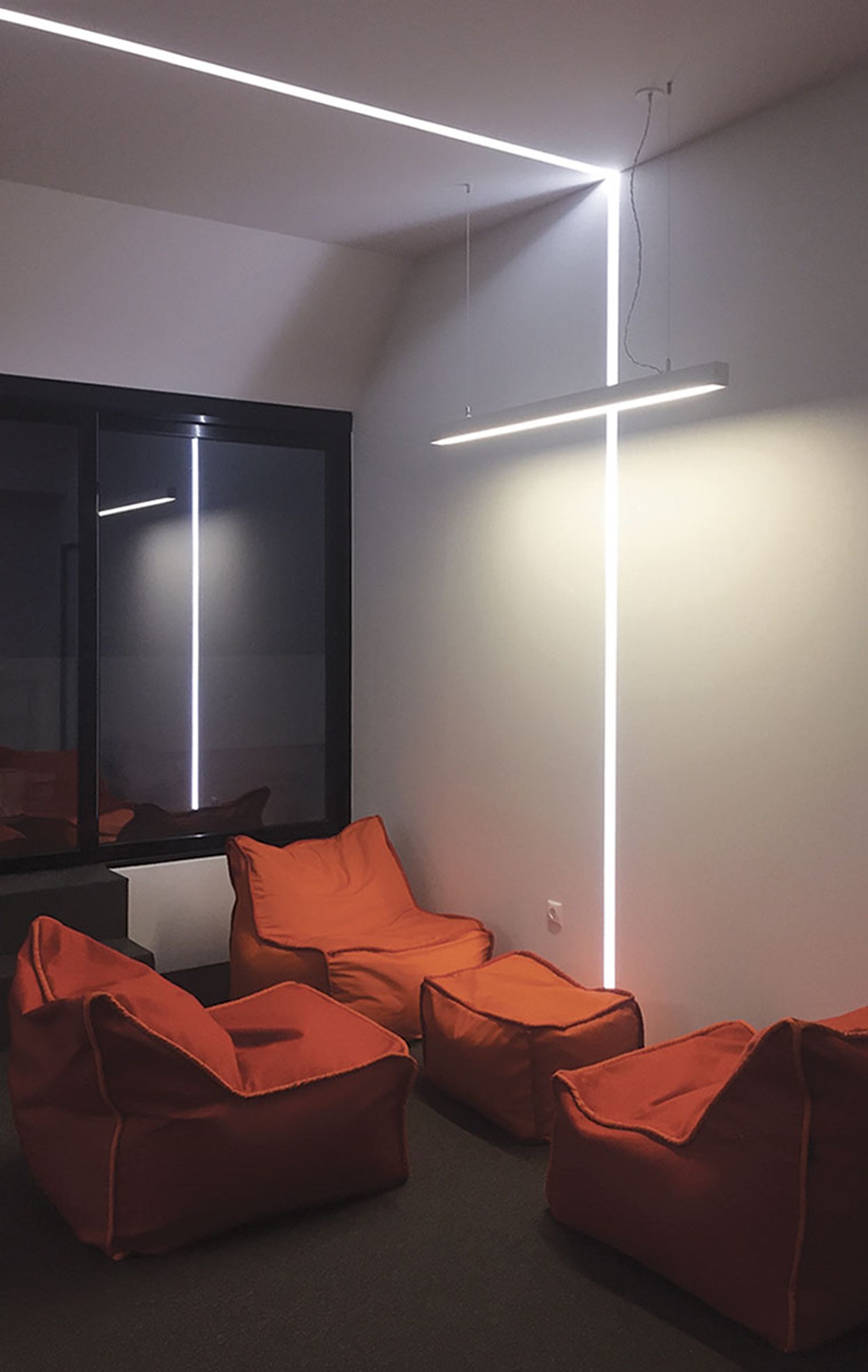 Nama Athina Modular 10 Wall-to-Ceiling Plaster In Linear LED Profile| Image:21