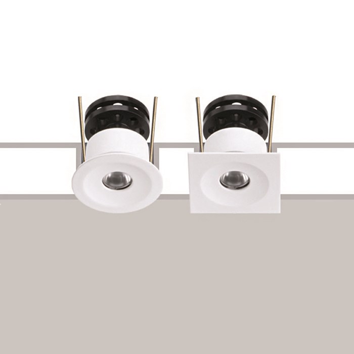 Both the round and square versions of the Flexalighting Hero 2 recessed downlight, both in white.
