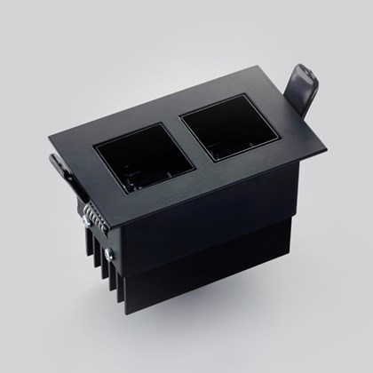 The Cenis 2 recessed downlight in black.