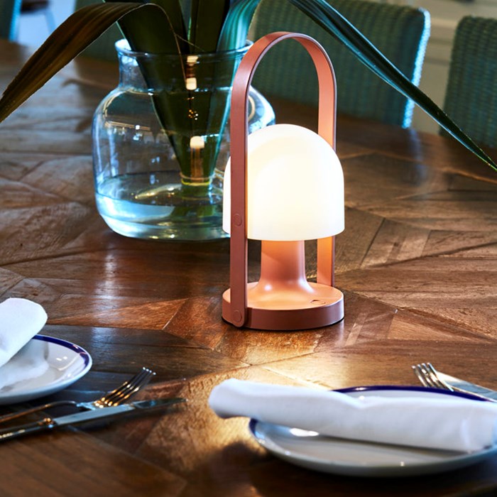 Marset FollowMe Portable Cordless LED Table Lamp| Image:7