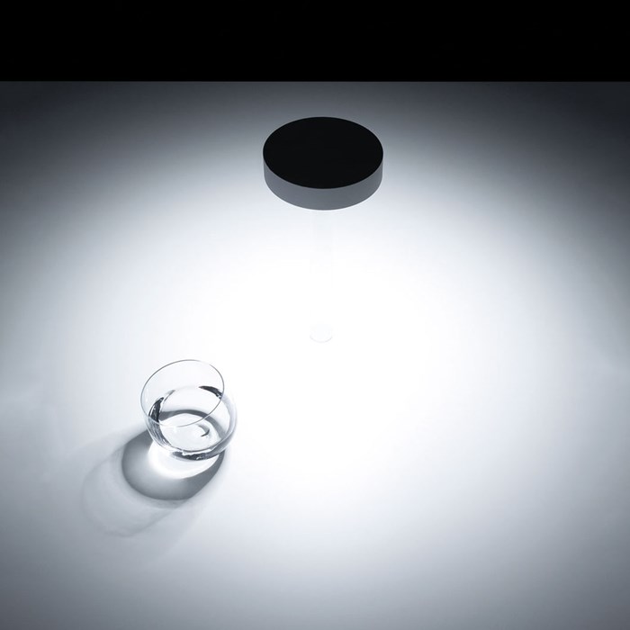 Davide Groppi Tetatet Flute Portable Cordless LED Table Lamp| Image:1