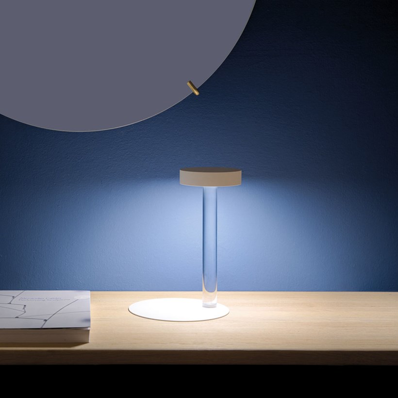 Davide Groppi Tetatet Flute Portable Cordless LED Table Lamp| Image : 1