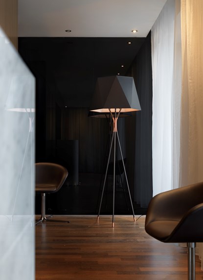 CVL Luminaires Solitaire Floor Lamp| Image:4