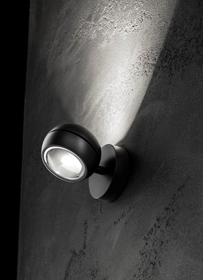 Lodes Nautilus LED Wall Light| Image:2