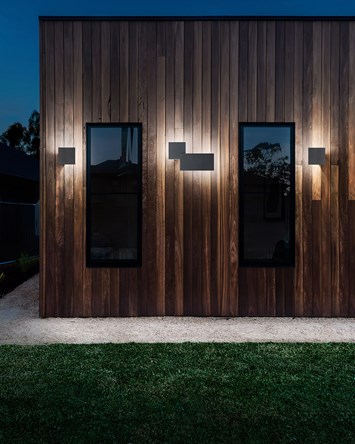 Lodes Puzzle Mega LED Wall & Ceiling Light| Image:10