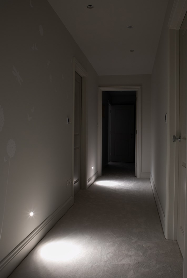 Lighting Design Pickwick indoor hallway floorlights