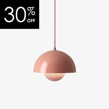 OUTLET &Tradition Flowerpot VP1 Beige Red Pendant