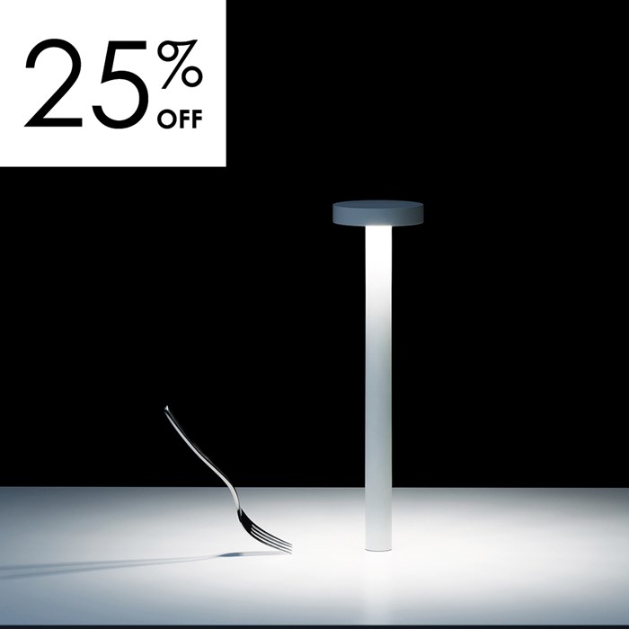 OUTLET Davide Groppi Tetatet Matt White Portable Cordless LED Table Lamp| Image : 1