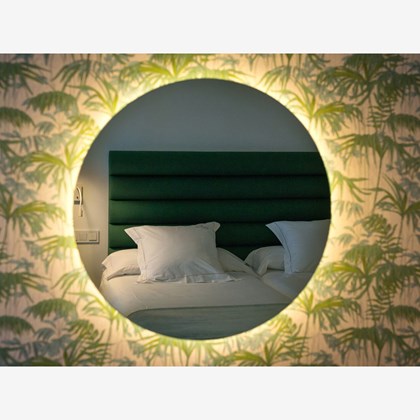 Fambuena Luminotecnia Hoop Metal LED Wall & Ceiling Light alternative image