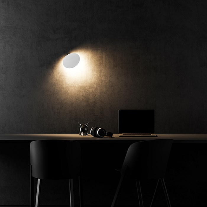 LYM Alphard LED Wall Light| Image:1