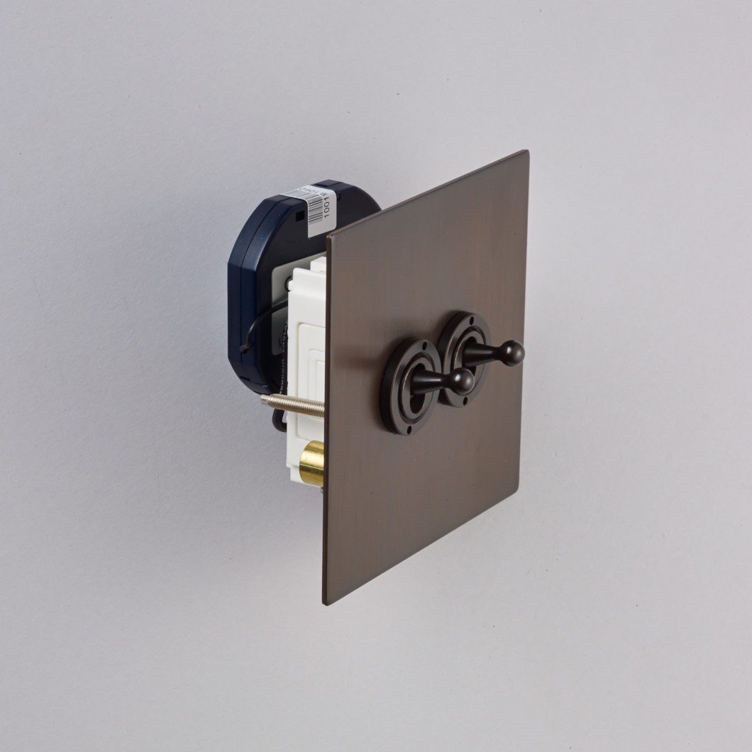 Rako RCI-4L Wireless Switch Interface Unit | Darklight Design ...