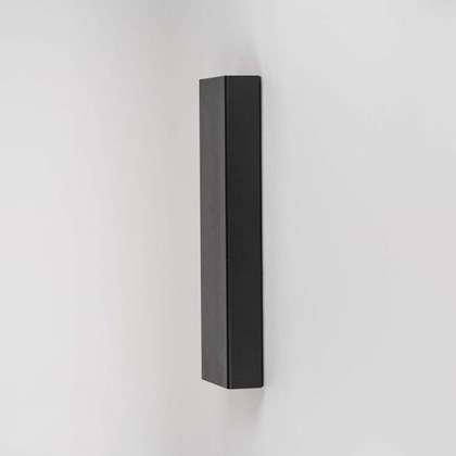 PVD Concept Nona Simply Pillar LED Outdoor Wall Light