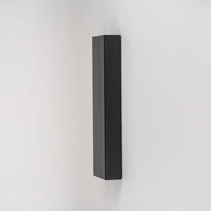 PVD Concept Simply Pillar Large LED Outdoor Wall Light