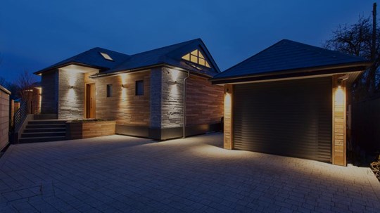 Create the Right ‘Feel’ When Lighting Your Outside Space