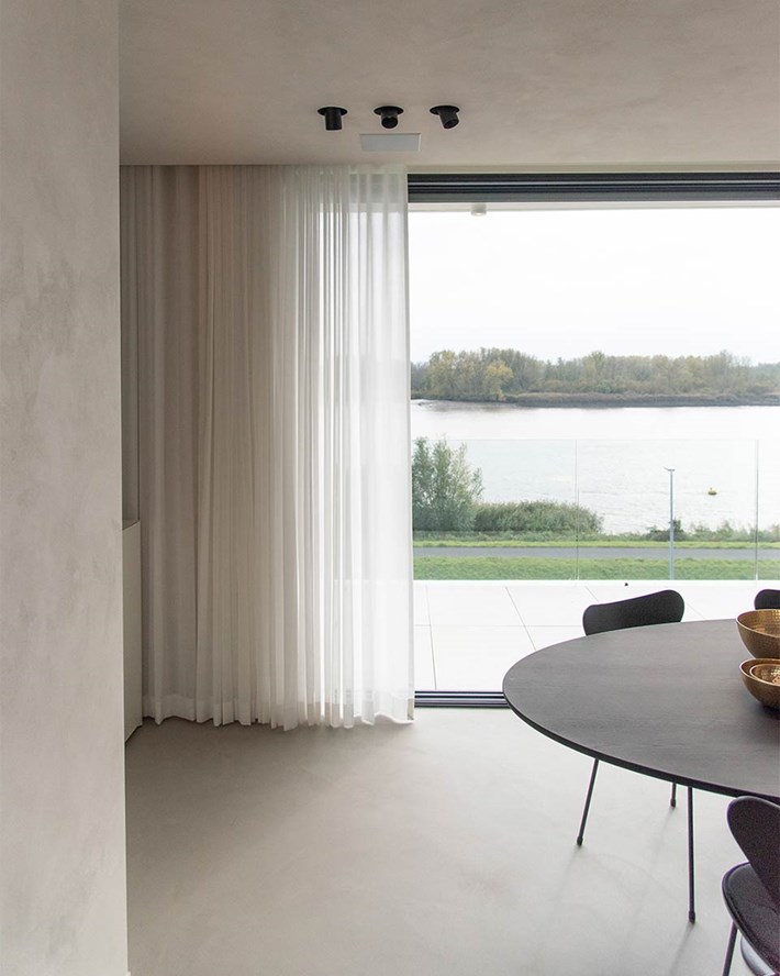 Prado Surface Spot Mini Ceiling Light| Image:16