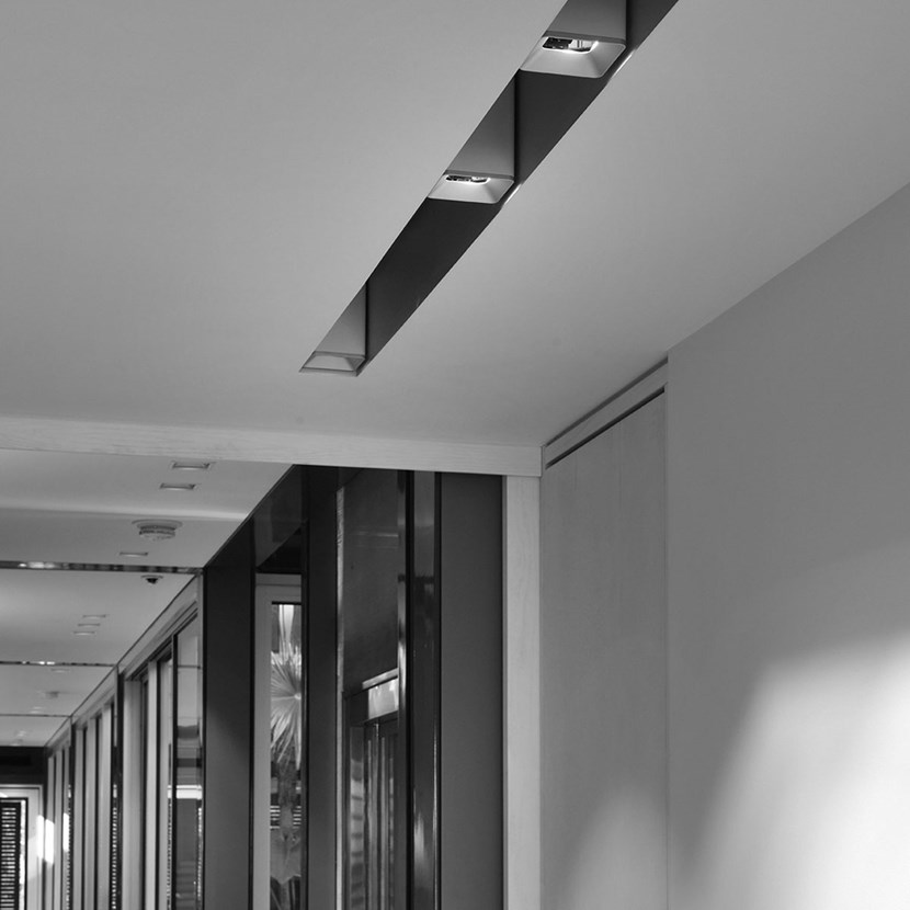 Apure Opus Recessed Trimless Track System| Image:2