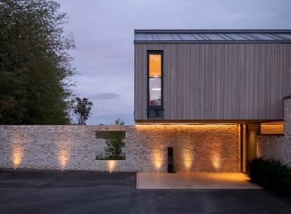 Field House, Berkshire - image 6