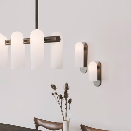 Schwung Odyssey Medium Wall Light alternative image